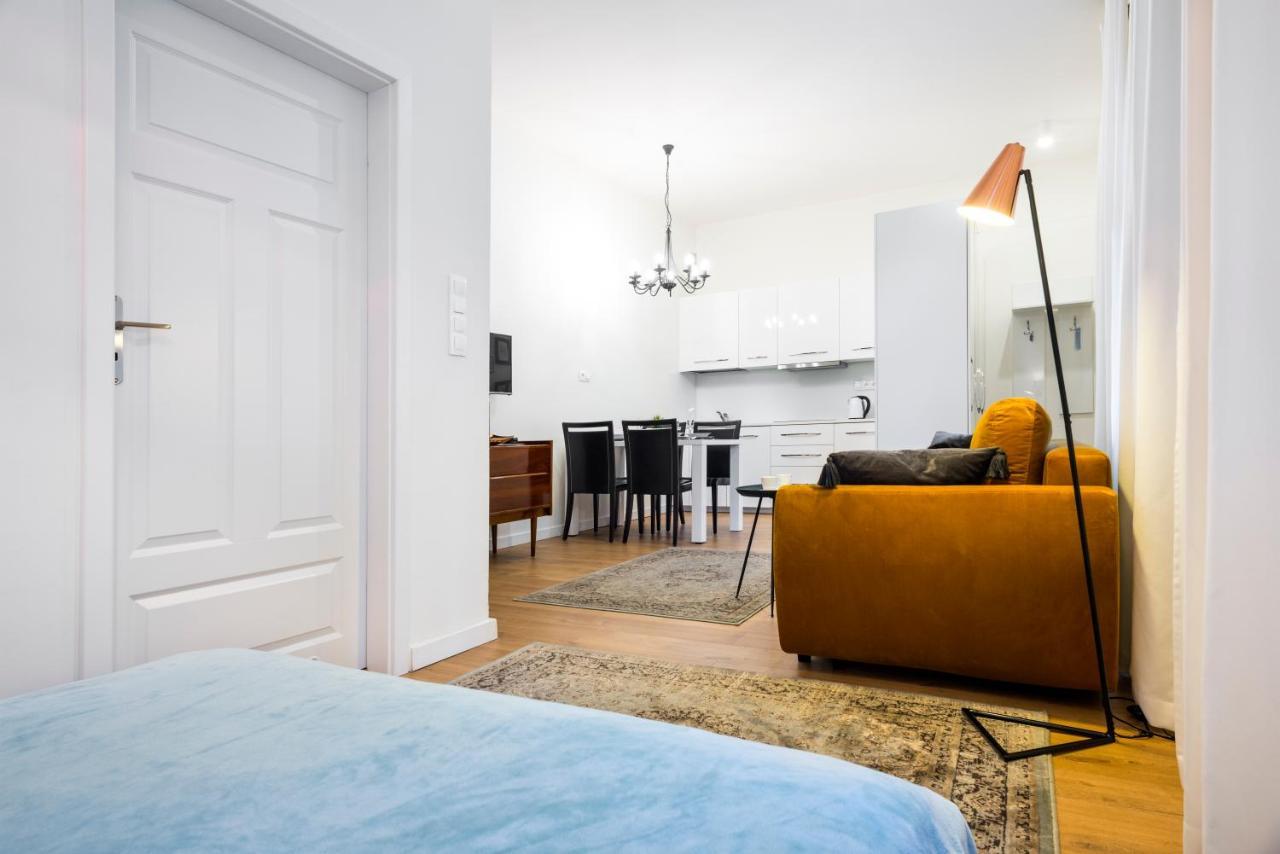 Apartament Tenczynska Kraków Exteriör bild
